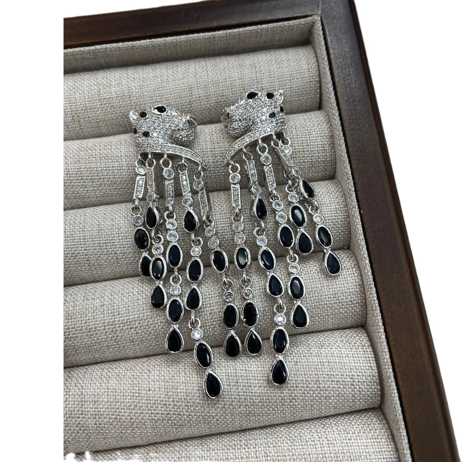 2025 New fashionable  zircon inlaid collar necklace earrings  light luxury jewelry set for women